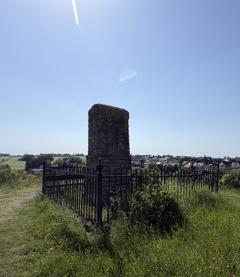 Denkmal am Wegesrand – Wanderroute BR 2
